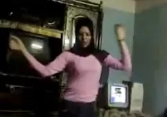 El videos porno xxx en español latino chico hizo música con el ano de la chica.