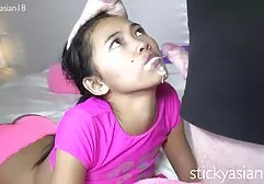 tres chicas se divierten un porno latino gratis poco
