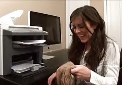 rubia jugando con latina en vivo xxx una gran polla.