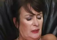 La rubia tiene porno español latino tres.