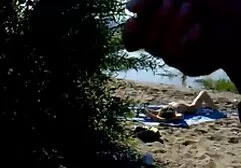 Eres una rubia con un hijo buen porno latino de puta.