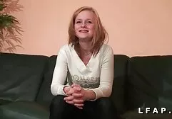 La vecina el mejor porno latino a se divorció de su esposo por traición, de piel oscura.